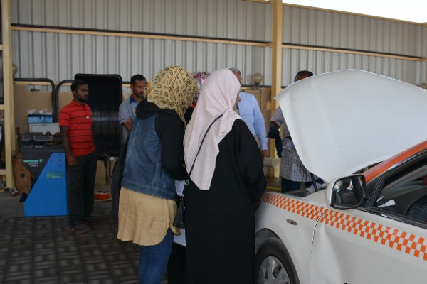 Auto Maintenance Workshop for Students on Campus