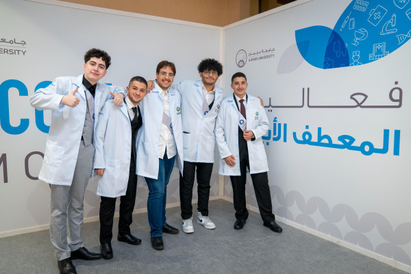 Ajman University’s College of Dentistry Celebrates White Coat Ceremony