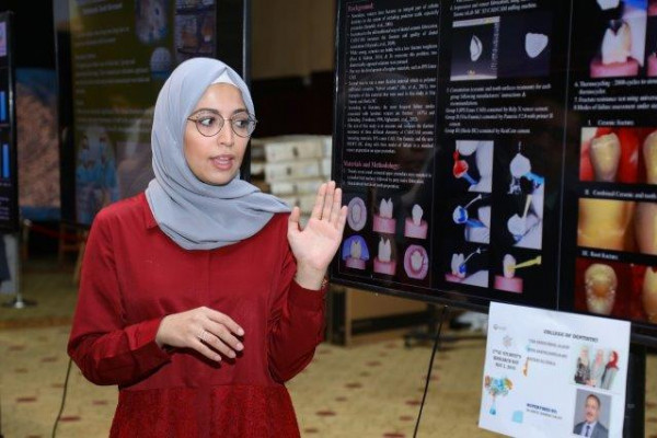 جامعة عجمان تكًرم أبنائها النابغين في البحث العلمي