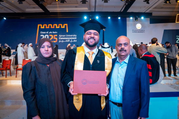 Al Nuaimi Attends Graduation of Ajman University Students