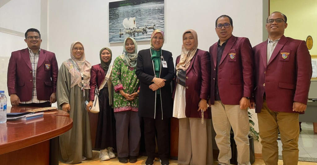 Almarisa Madani University-Indonesia Visits COPHS