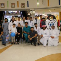 Students Hold Oral Health Awareness Campaign at Mall