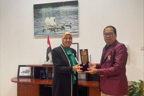 Almarisa Madani University-Indonesia Visits COPHS