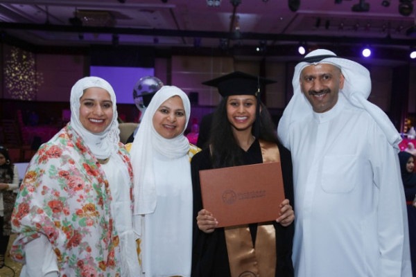 Ajman Ruler's Consort Attends Graduation Ceremony of Batch of the “Year of Zayed”