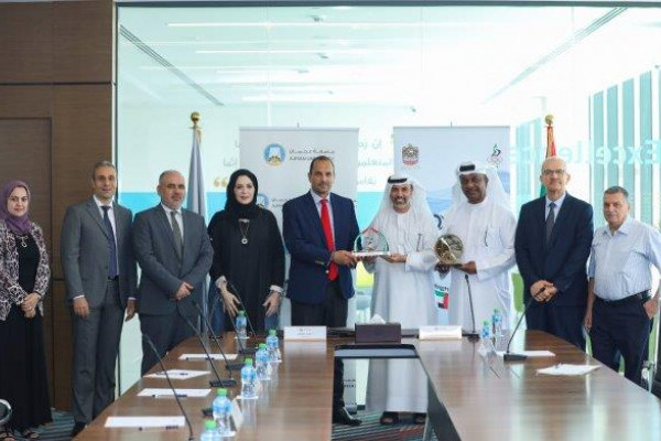 جامعة عجمان توقع مذكرة تفاهم مع اتحاد الإمارات لرفع الأثقال