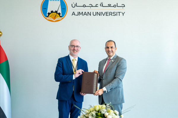 جامعة عجمان توقع مذكرة تفاهم مع مدرسة عجمان الأمريكية الخاصة