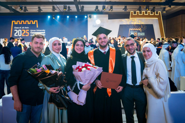 Al Nuaimi Attends Graduation of Ajman University Students