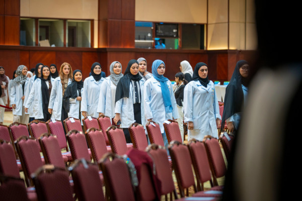 Parents Applauded as True Heroes at White Coat Ceremony for Pharmacy Students at Ajman University