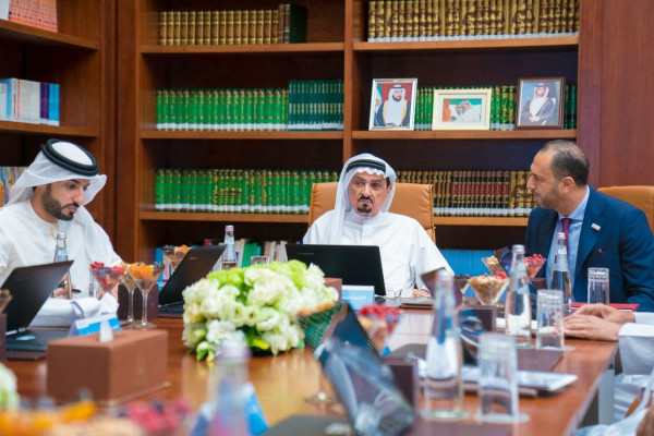 حاكم عجمان يترأس مجلس أمناء جامعة عجمان ويعتمد الموازنة السنوية والخطة الاستراتيجية وقوائم الخريجين