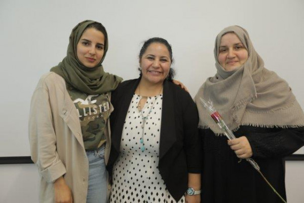 الاحتفال بالأمهات في جامعة عجمان